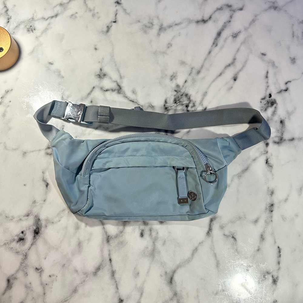 Lululemon Everywhere belt bag XL - Slate Blue 🩵🩵